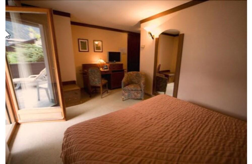 Hotel Pavillon Courmayeur Esterno foto
