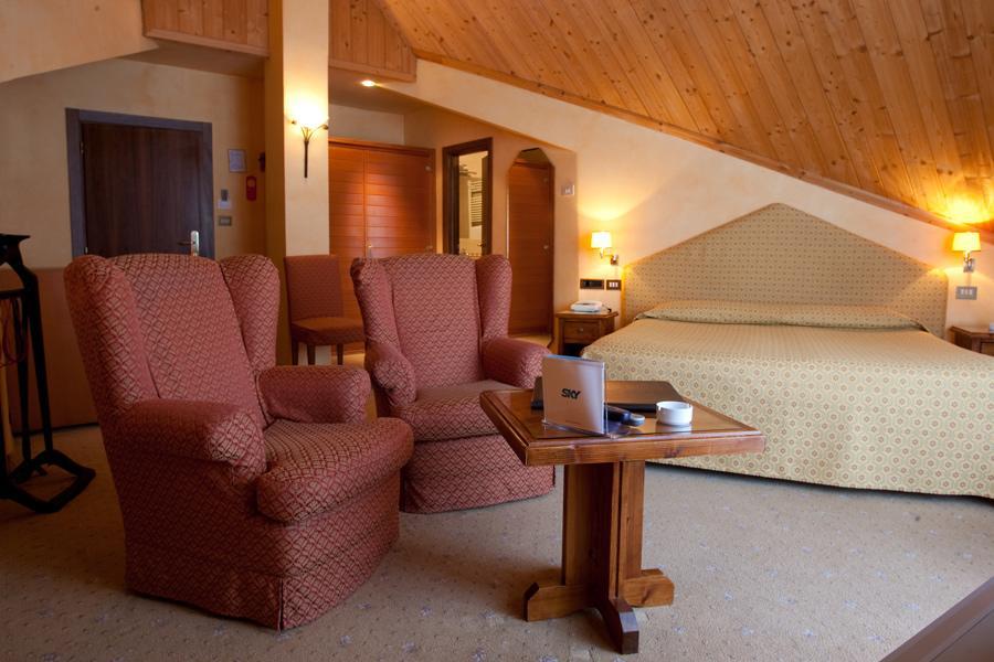 Hotel Pavillon Courmayeur Esterno foto