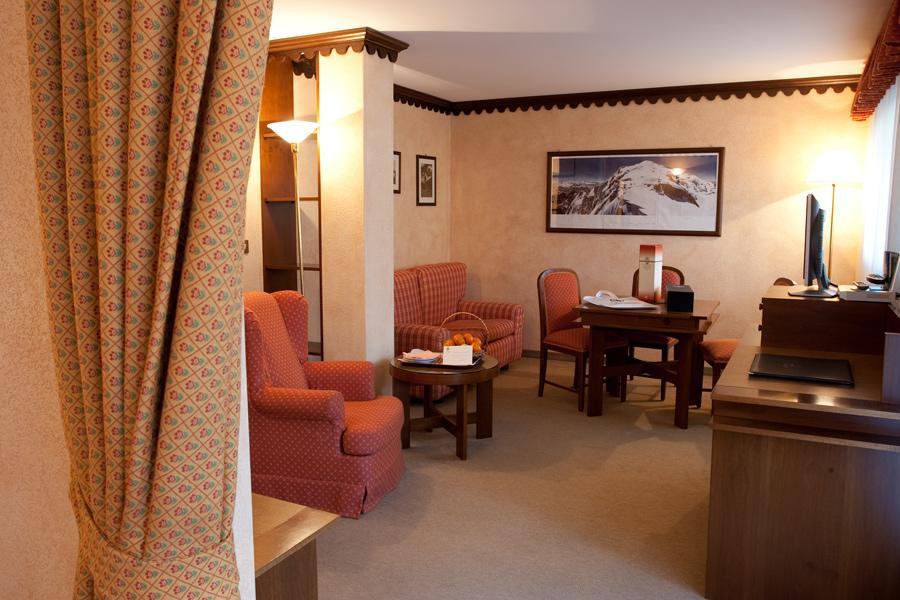 Hotel Pavillon Courmayeur Esterno foto